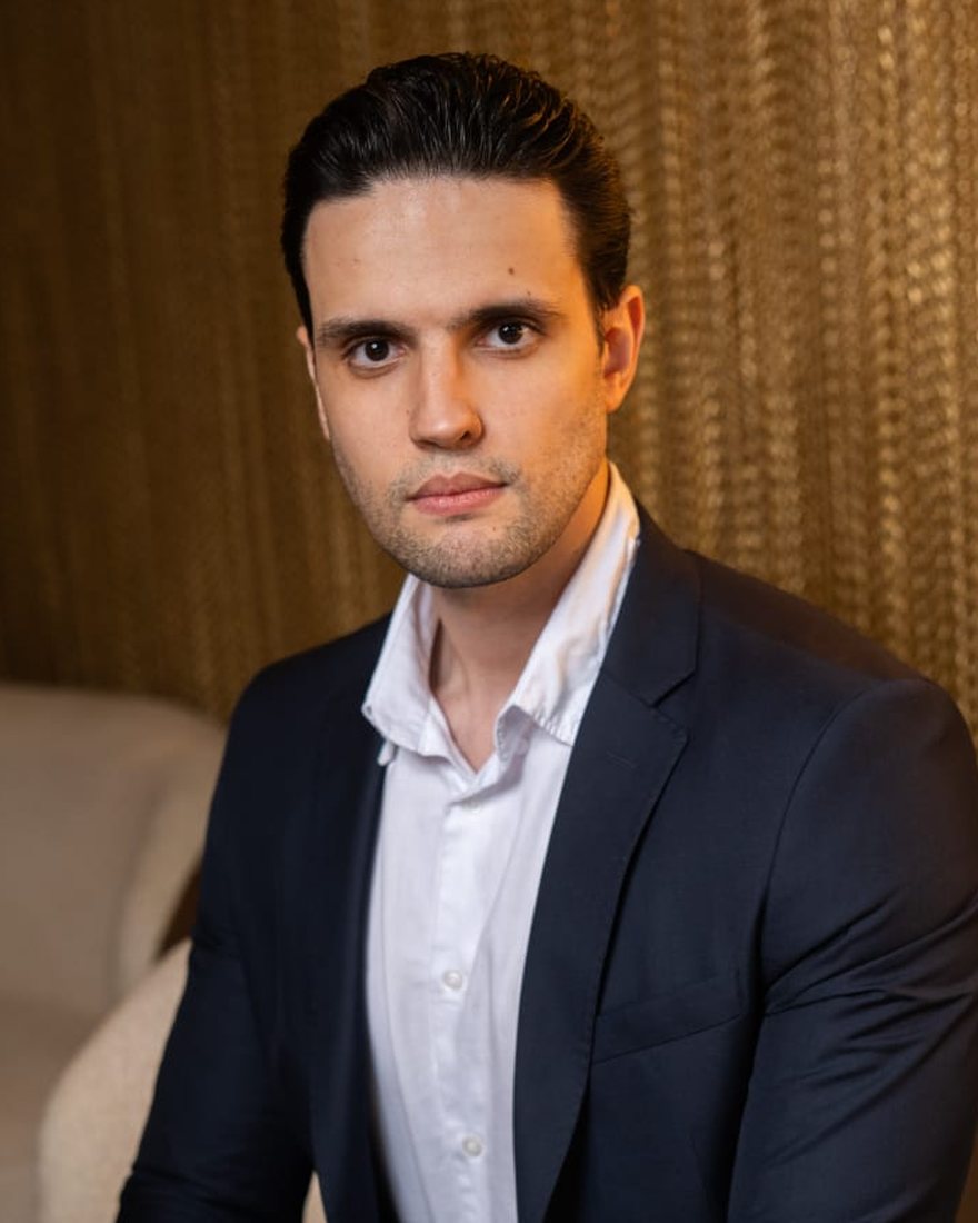 César Perez